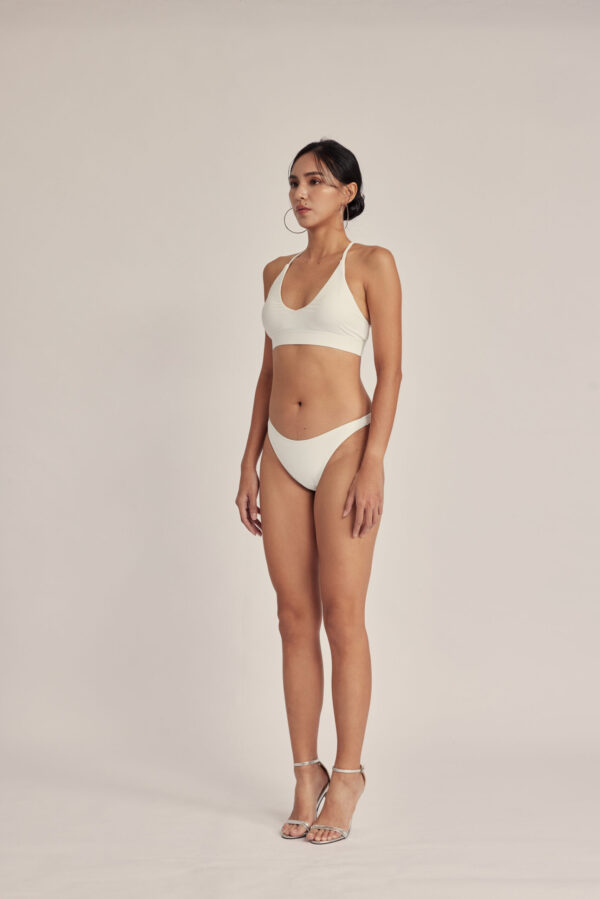 交叉美背比基尼｜Crossback Bikini｜月光白
