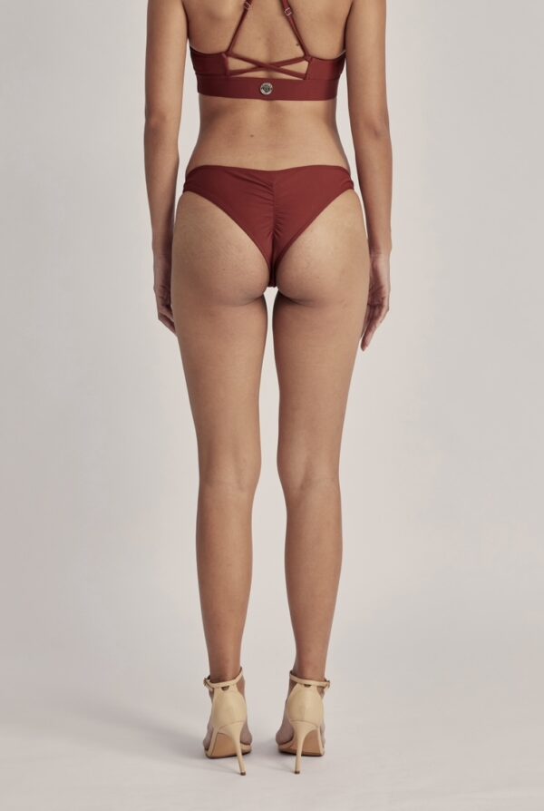 光環抓褶微丁泳褲｜Halo Ruched Thong｜紅陶暮