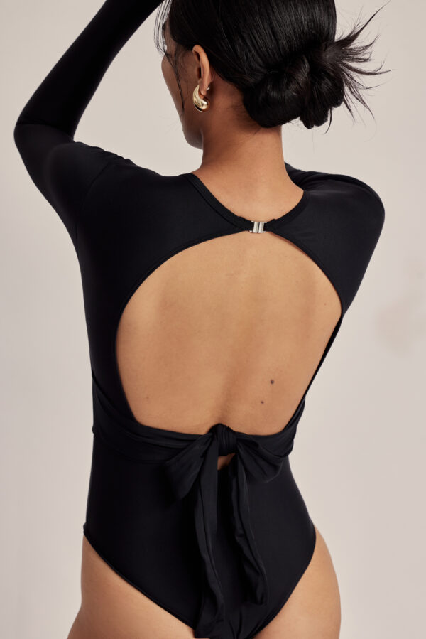 長袖綁帶美背泳裝｜Longsleeve Suit｜黑潮墨