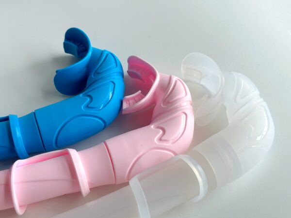 自由潛水呼吸管 / 呼吸管快卸邊扣